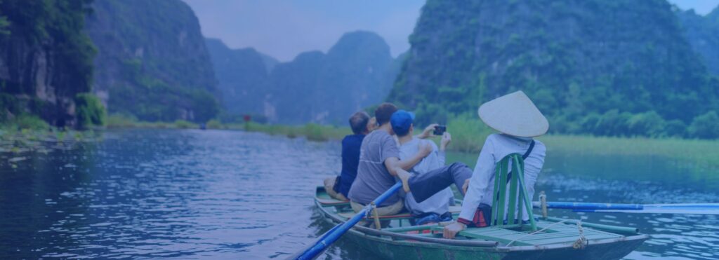 Languages and Etiquette on Holiday: Tips for Communicating Abroad Portada Viajes